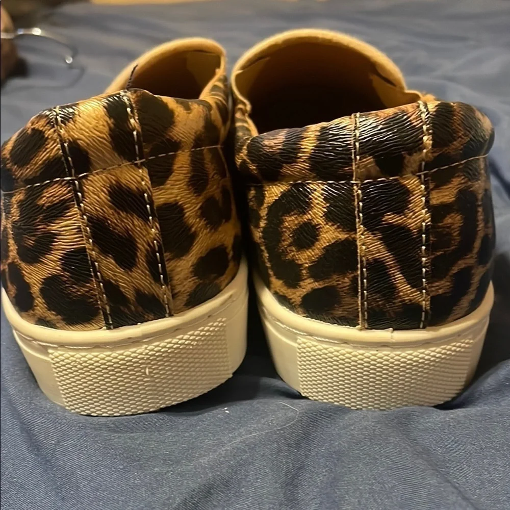 Pierre Dumas Brown and Black Sneakers with Slip-On Design
